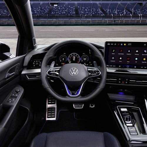 2025-volkswagen-golf-r-119-667b151dbb32a