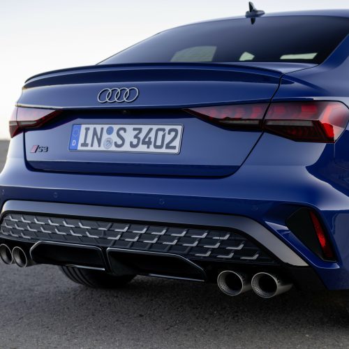 Detail, 
Colour: Ascari blue metallic