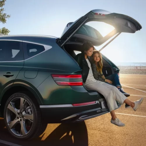 genesis-kr-overview-gv80-exterior-gallery-image-06-desktop-1920x1080-en