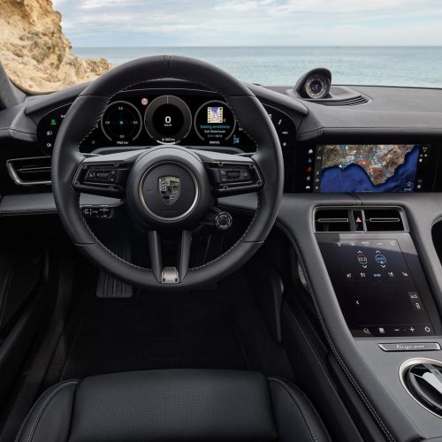 2025-porsche-taycan-turbo-cross-turismo-240207-04-porsche