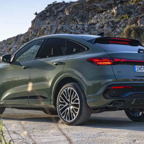 Q5SB_District_green_metalic006_14850