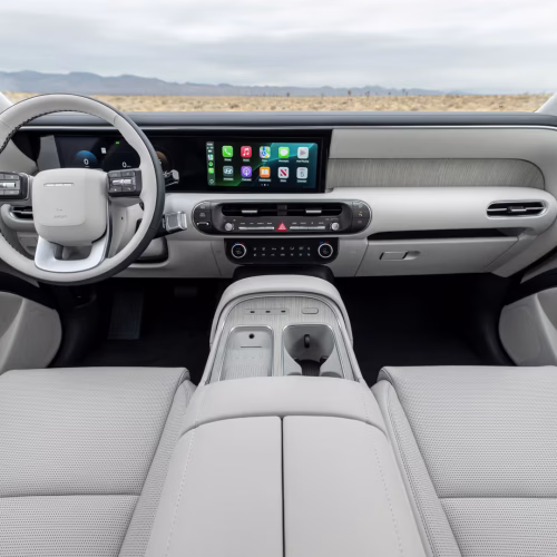 2026-hyundai-palisade-interior-front-seats-facing-steering-wheel-and-dashboard